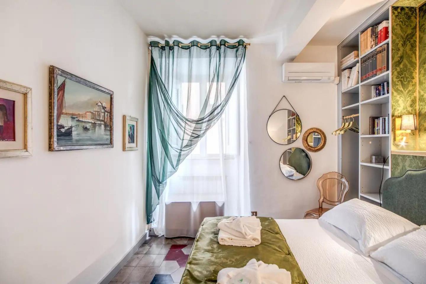 Navona, 3 Bedrooms, Unique And Spectacular View Apartment Rome