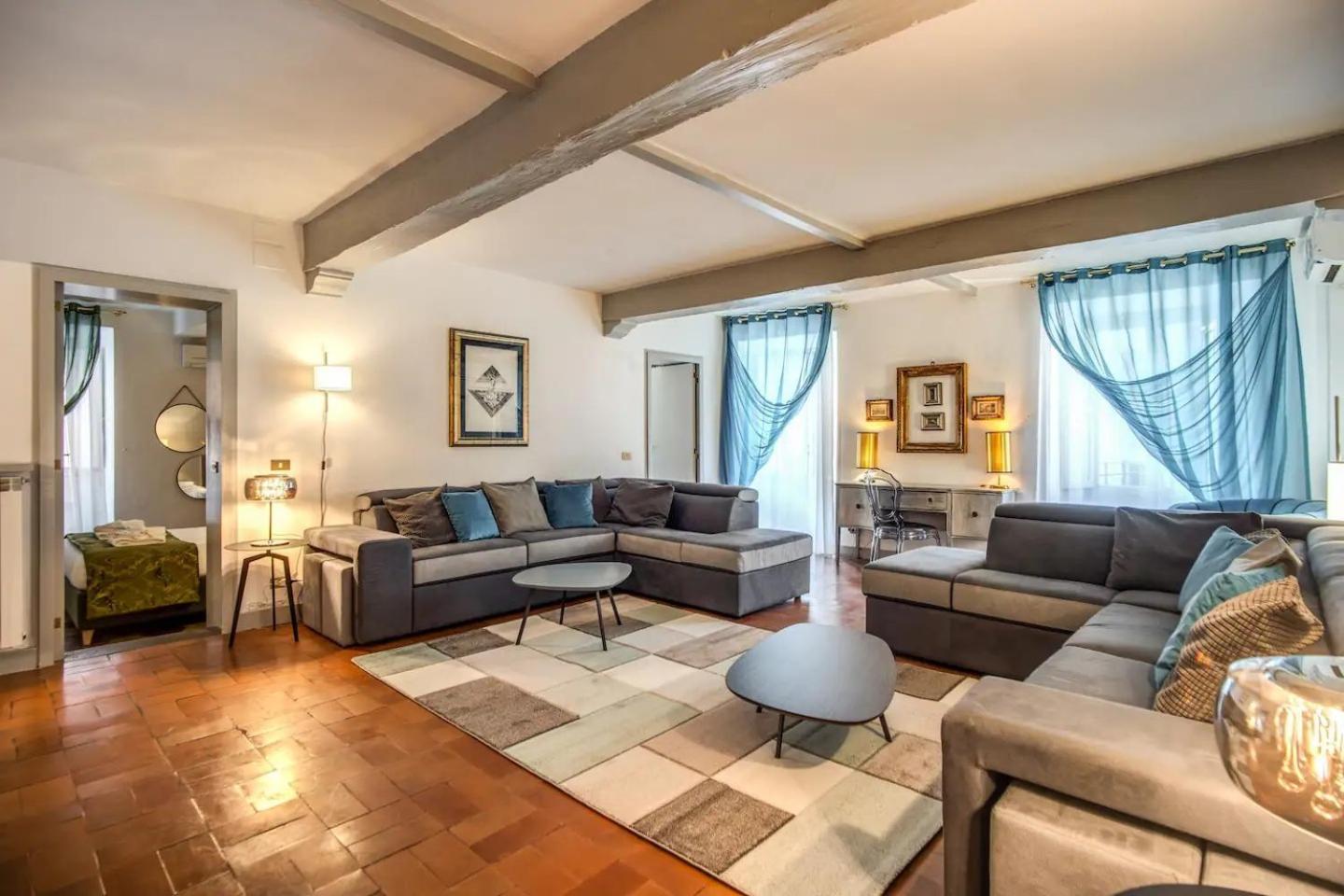 Apartment Navona, 3 Bedrooms, Unique And Spectacular View Rome