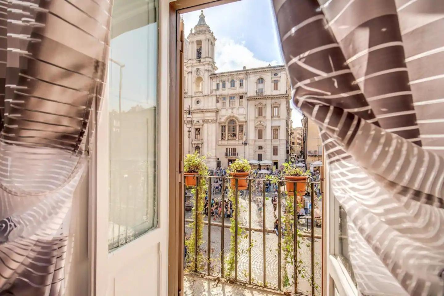 Apartment Navona, 3 Bedrooms, Unique And Spectacular View