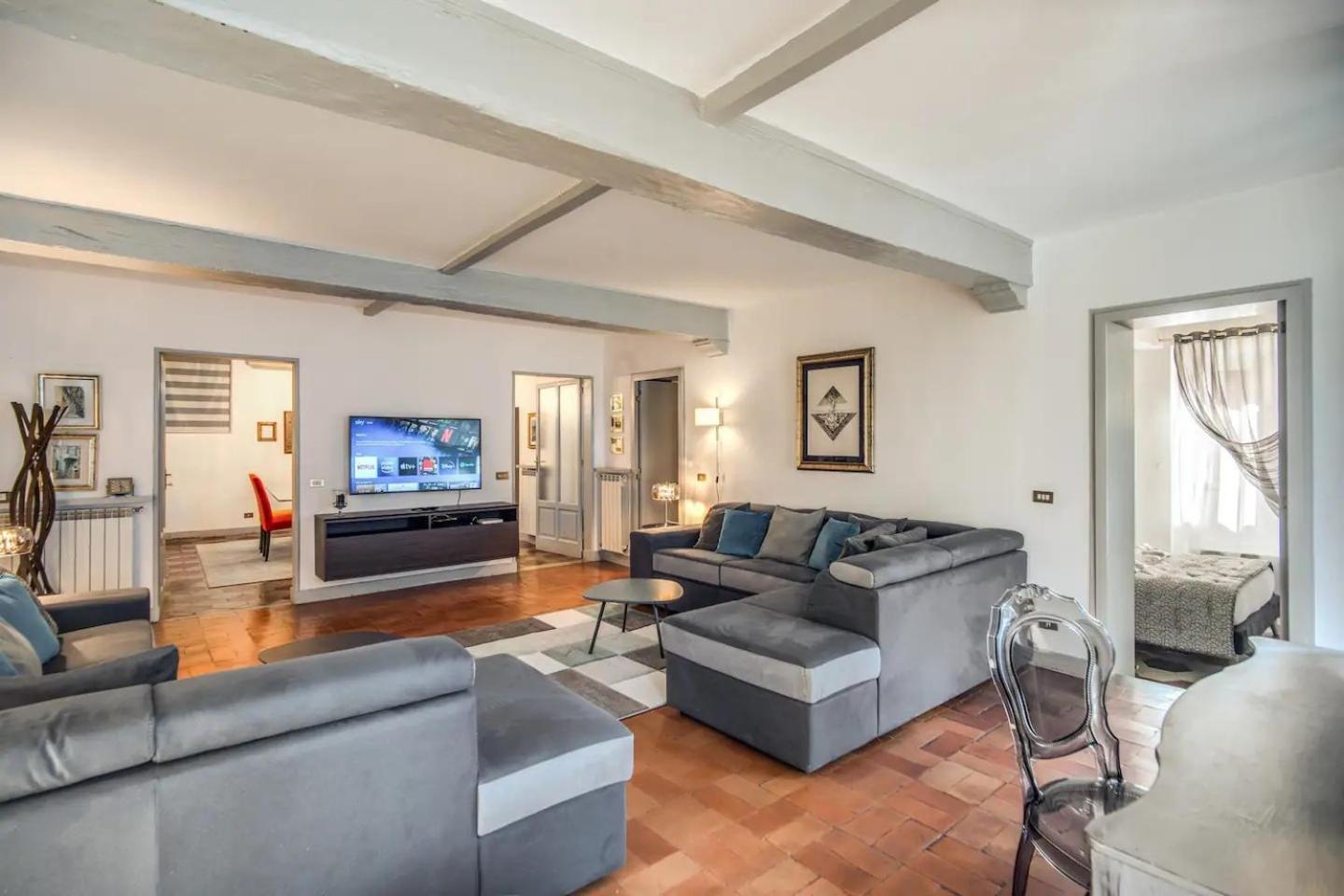 Navona, 3 Bedrooms, Unique And Spectacular View * Rome