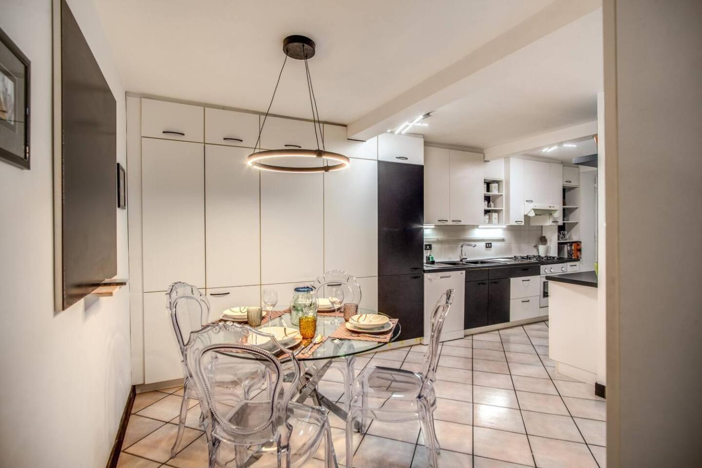 Navona, 3 Bedrooms, Unique And Spectacular View Rome