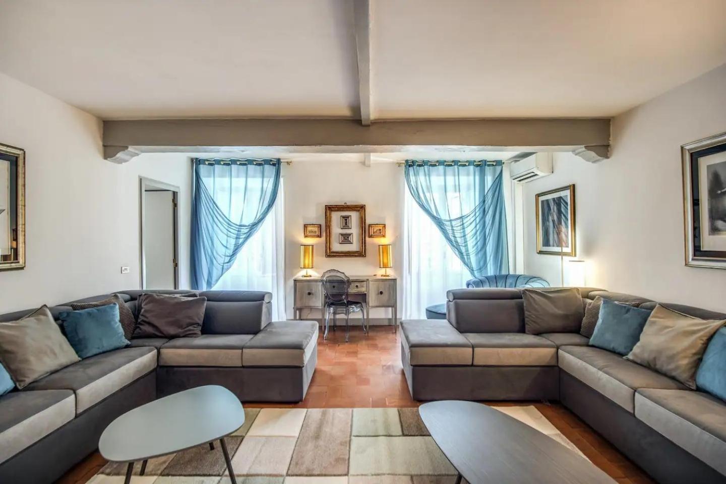 Navona, 3 Bedrooms, Unique And Spectacular View Apartment *